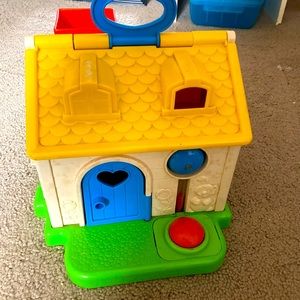 1984 cottage sensory toy house